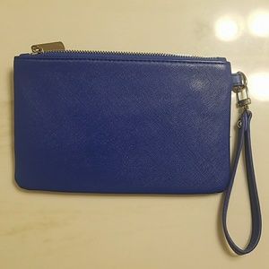 Wristlet